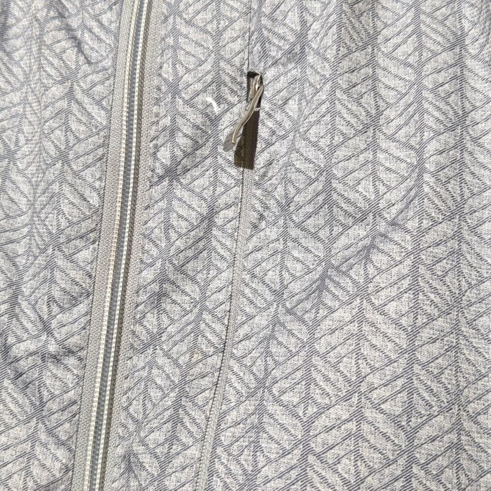 Zeroxposur Silver/Gray Geometric Print Lined Hood… - image 3